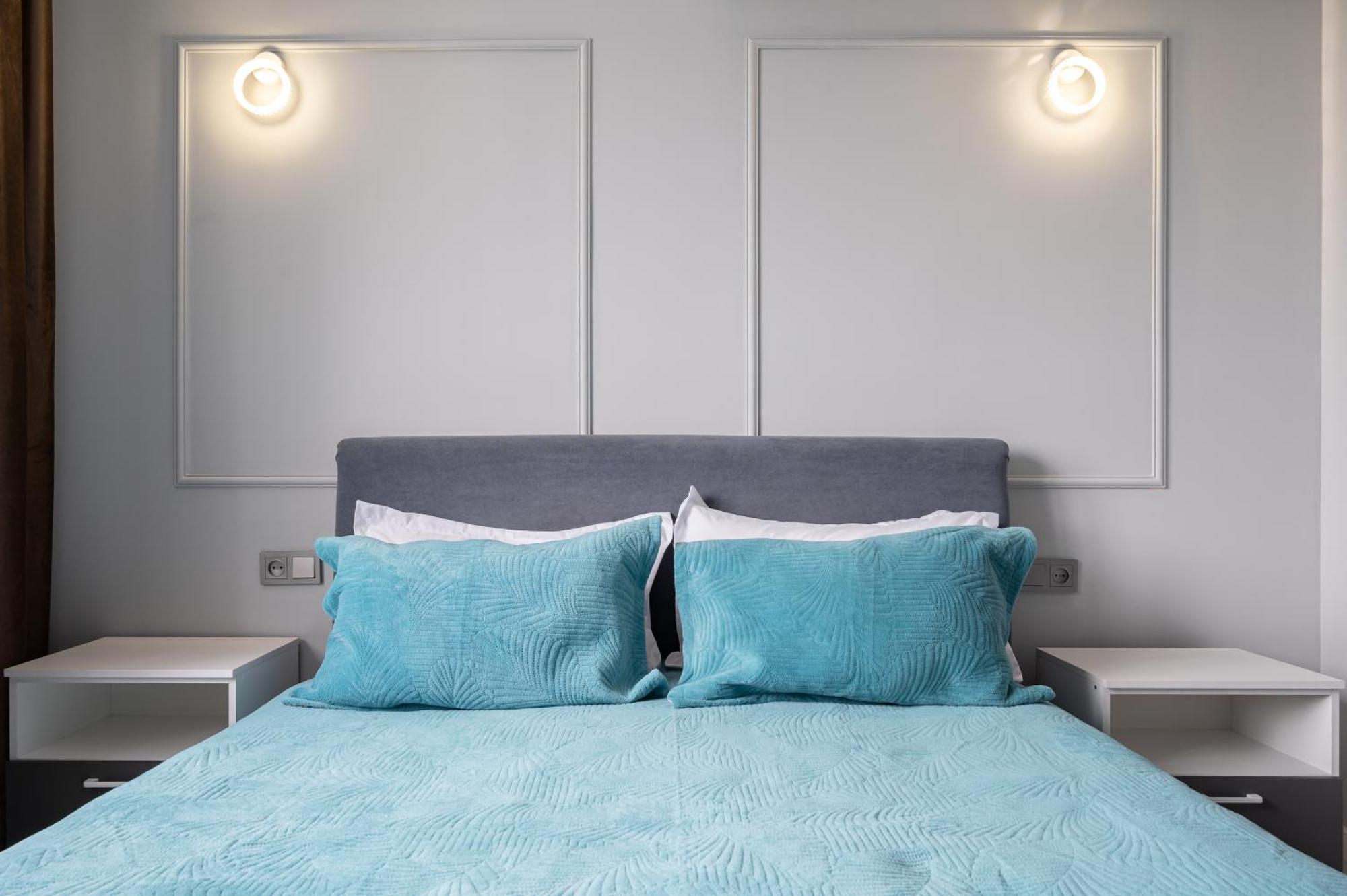 One Bedroom Apartment Next To Arbat In The Heart Of Αλμάτι Εξωτερικό φωτογραφία